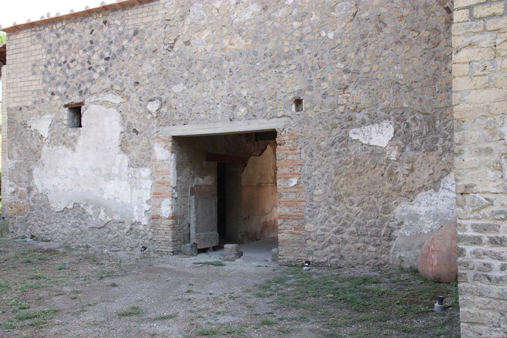 Villa Regina Boscoreale December Entrance Doorway Xiv With